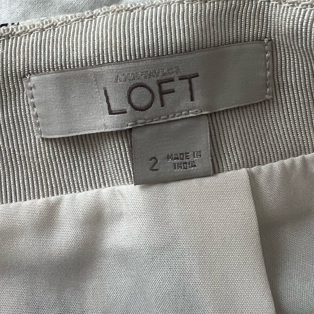 Loft Metallic Geometrical Print Skirt size 2 - Picture 8 of 8